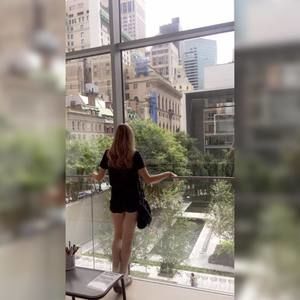 Meet your Posher, Caitlyn